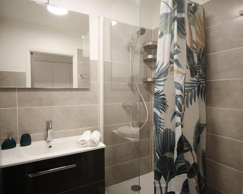 Parking Gratuit - Central - Confort Cosy Renove Сет Екстер'єр фото